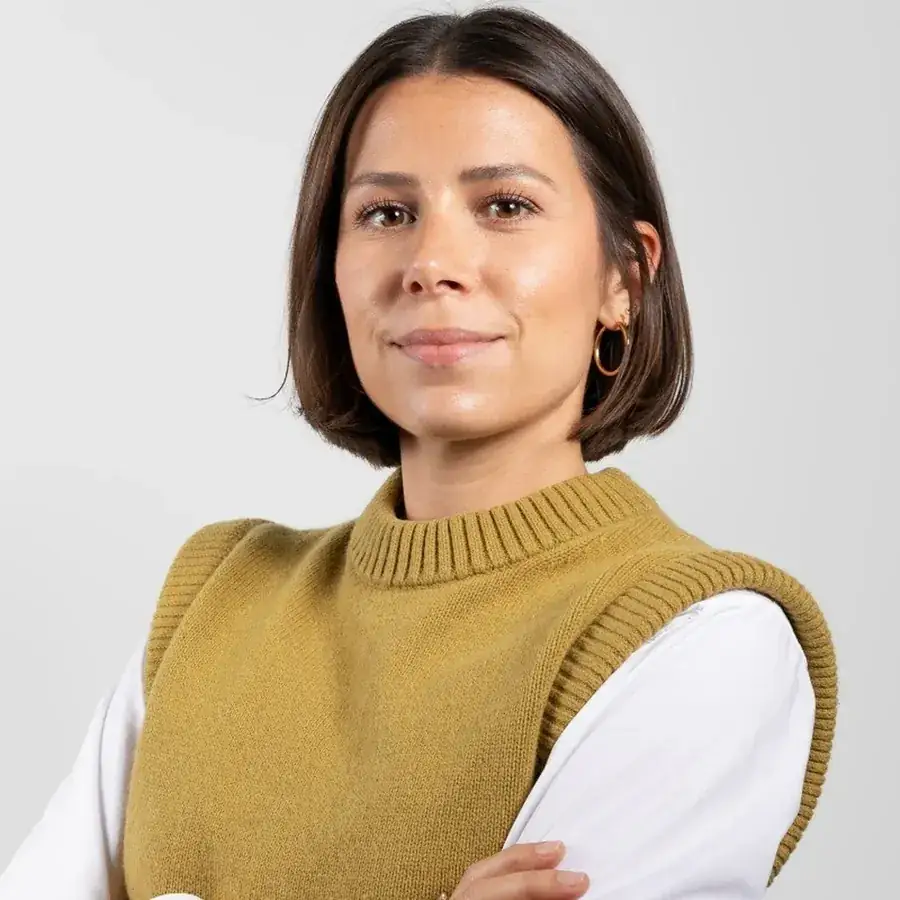 Portrait of Nina Velly